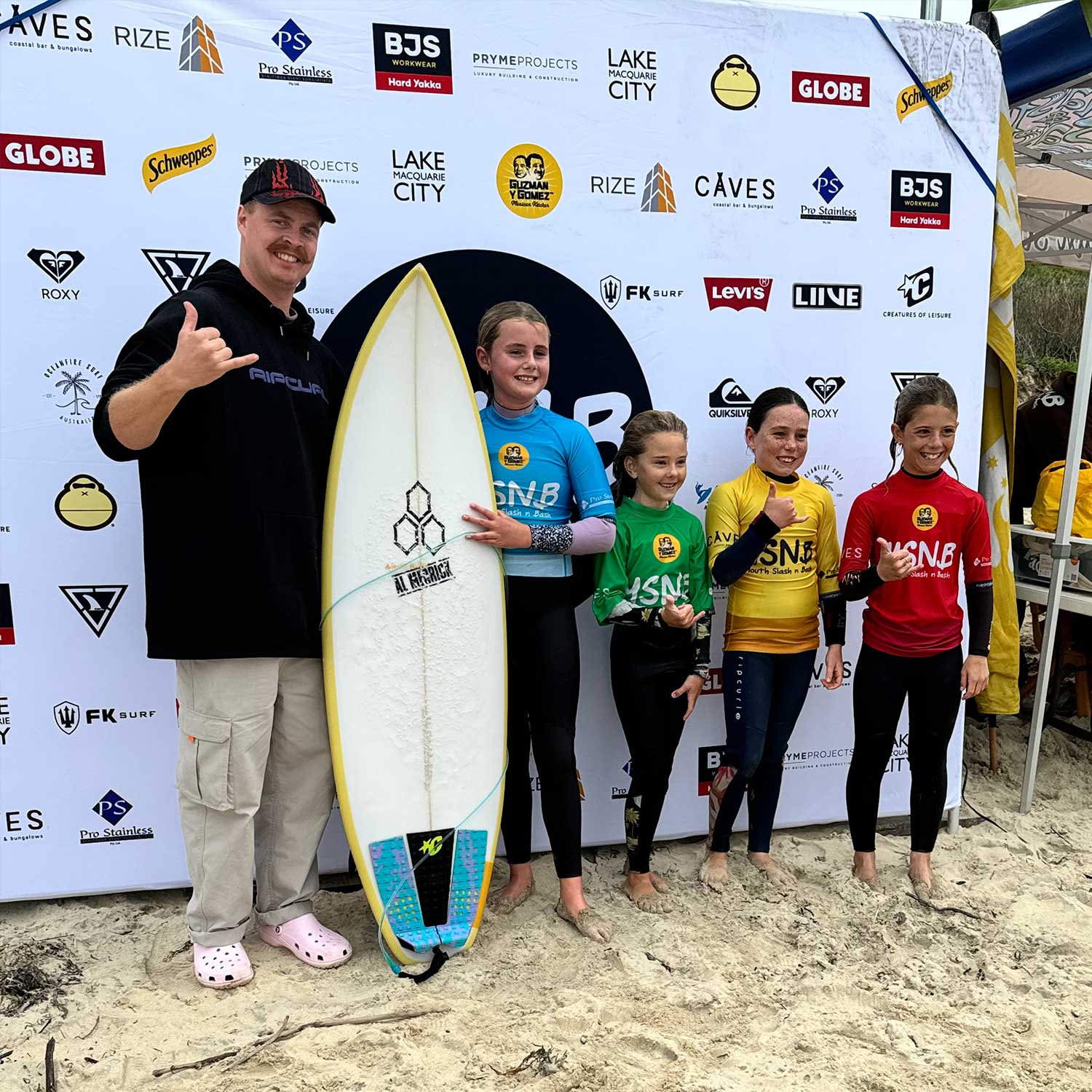 Youth Surfing National Battle